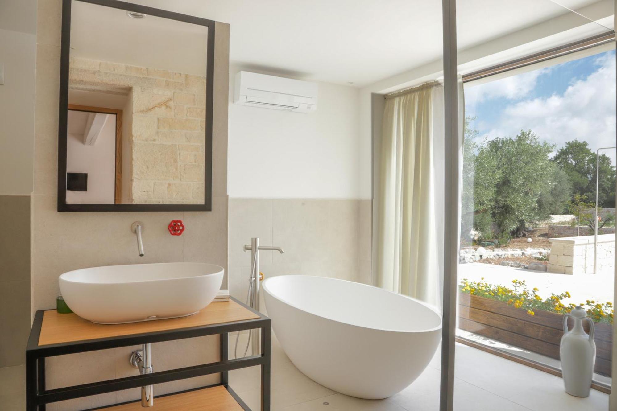 Td Trullo Roverella Charming Trullo With Pool Castellana Grotte Exterior photo
